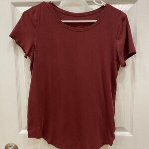 Lululemon Loved Curved-Hem Crewneck Tee, size 6